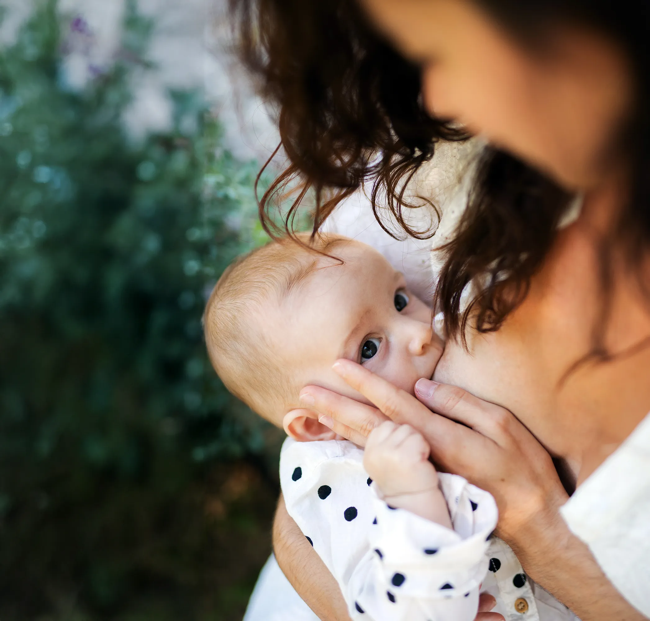 Hoe lang geef je borstvoeding?